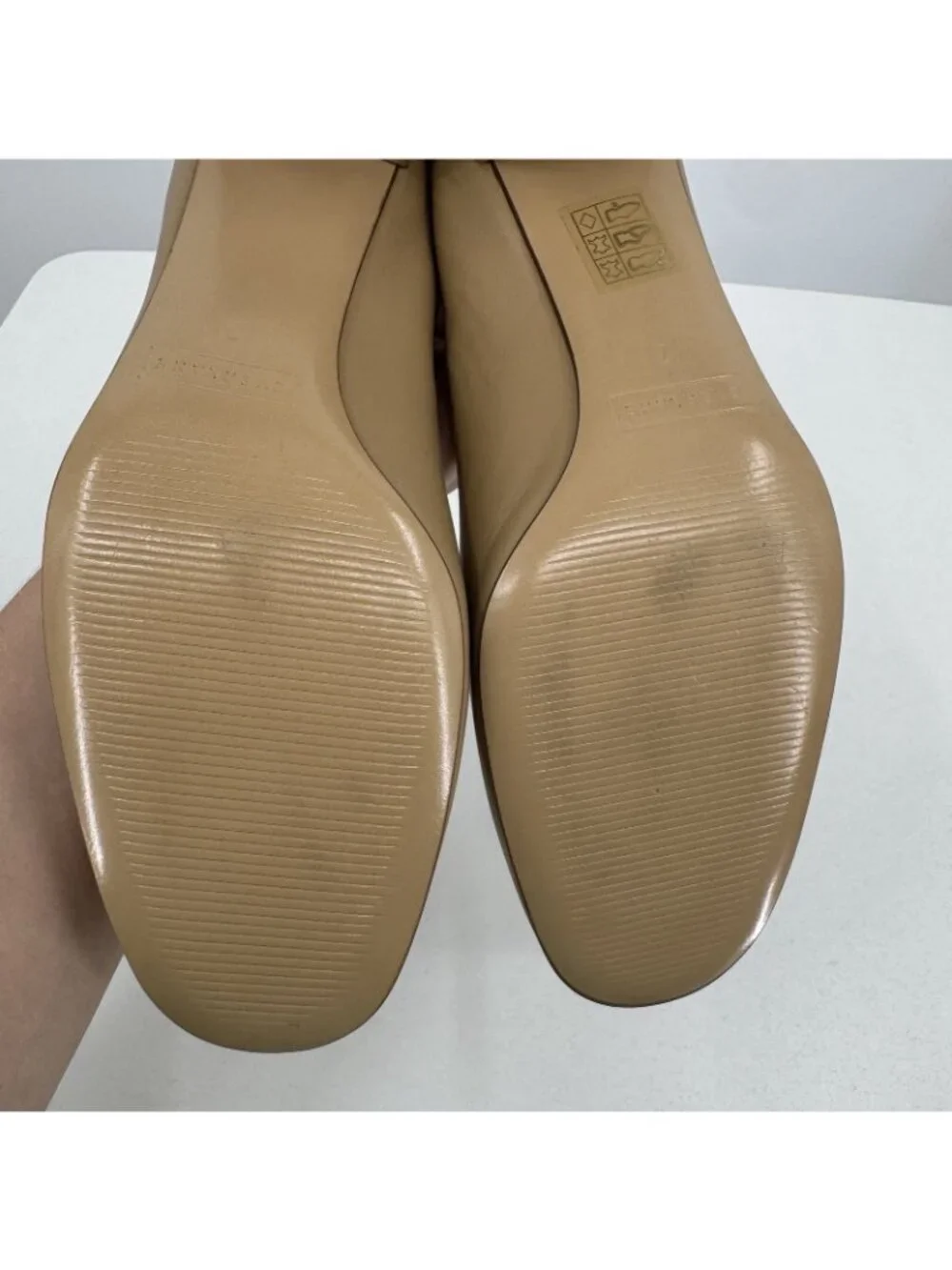 Everlane Italian Leather Day Heel Light Taupe 7 Women's Elastic Back Comfort